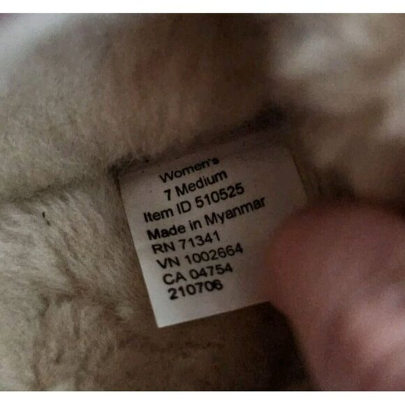 L.L. Bean Wicked Good Slipper Moc Boot in Bramble Berry Size 7 - Picture 8 of 9